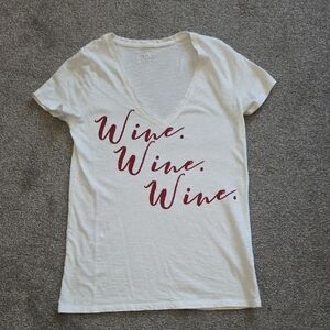 Merona Graphic Fitted Cream Red Tee